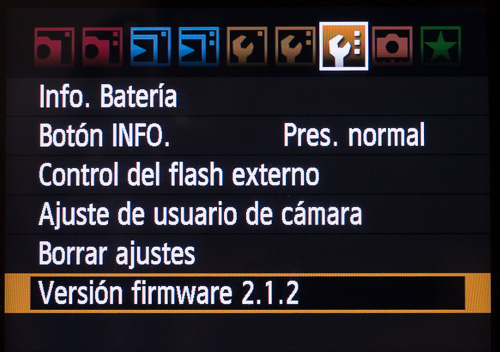 Firmware oficial de canon, v2.1.2, instalado en la cámara