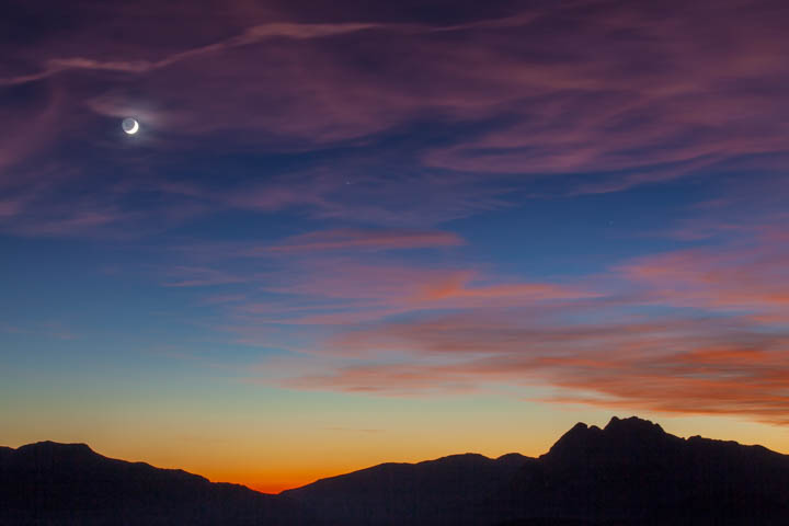 Luna sobre el Pedraforca